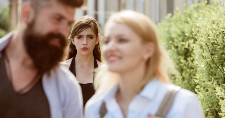 How to Deal With Jealousy in Open Relationships: Expert Tips How to Deal With Jealousy in Open Relationships: Expert Tips
